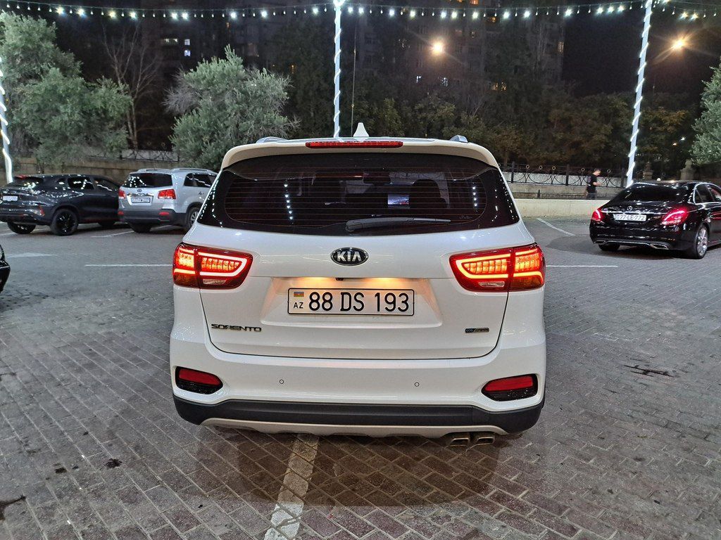 Kia Sorento, 2.0 L, 2018 il, 175 000 km — Avtomobillər, Bakı (2)
