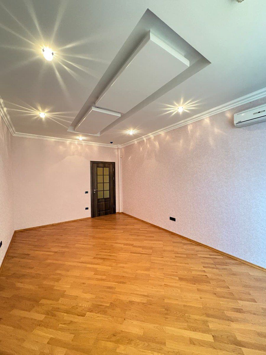 Satılır 4 otaqlı yeni tikili 236 m² — Mənzil, Bakı (11)