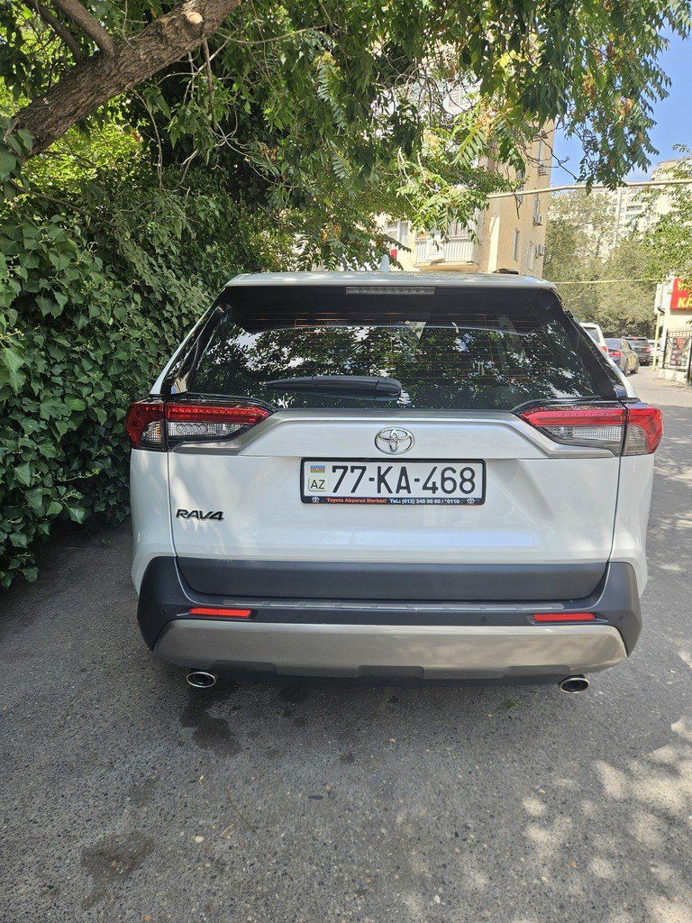 Toyota RAV4, 2.5 L, 2023 il, 43 000 km — Avtomobillər, Bakı (4)