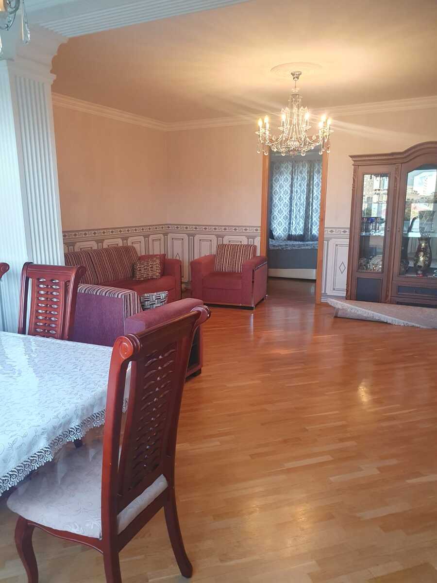 Satılır 5 otaqlı köhnə tikili 120 m² — Mənzil, Bakı (3)