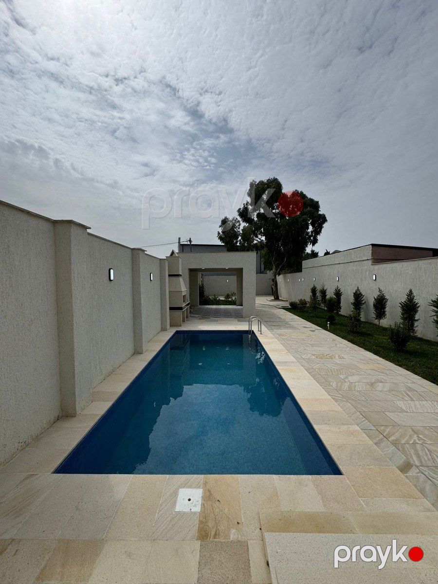 Satılır 4 otaqlı həyət evi/bağ evi 120 m² — Ev, villa, Bakı (2)