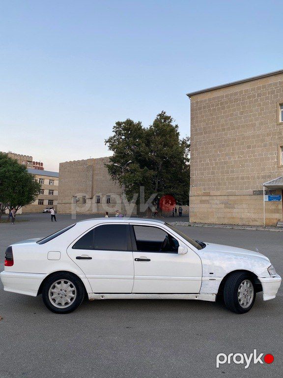 Mercedes C 200, 2.0 L, 1994 il, 420 000 km — Avtomobillər, Bakı (7)