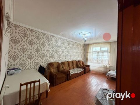 1 nəfər xanım otaq yoldaşı axtarılır. Xalqlar Dostluğu metrosunun düz