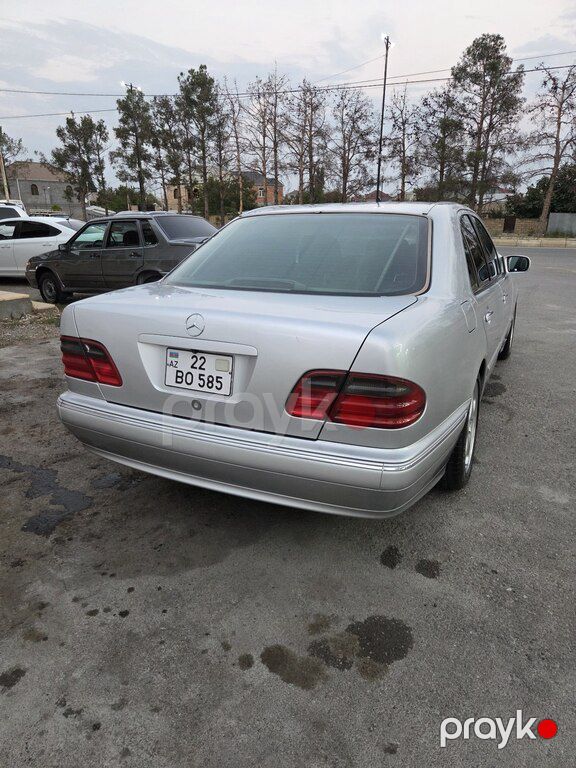 Mercedes E 320, 3.2 L, 2001 il, 315 000 km — Avtomobillər, Goranboy (4)