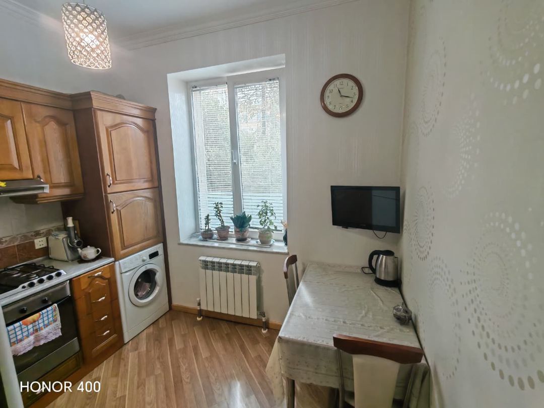 Satış: 3 otaqlı Köhnə tikili, 80 m², Xətai rayonu — Mənzil, Bakı (12)