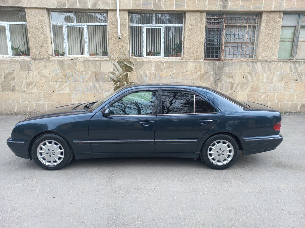 Mercedes E 220, 2.2 L, 2001 il, 343 000 km — Avtomobillər, Bakı (8)