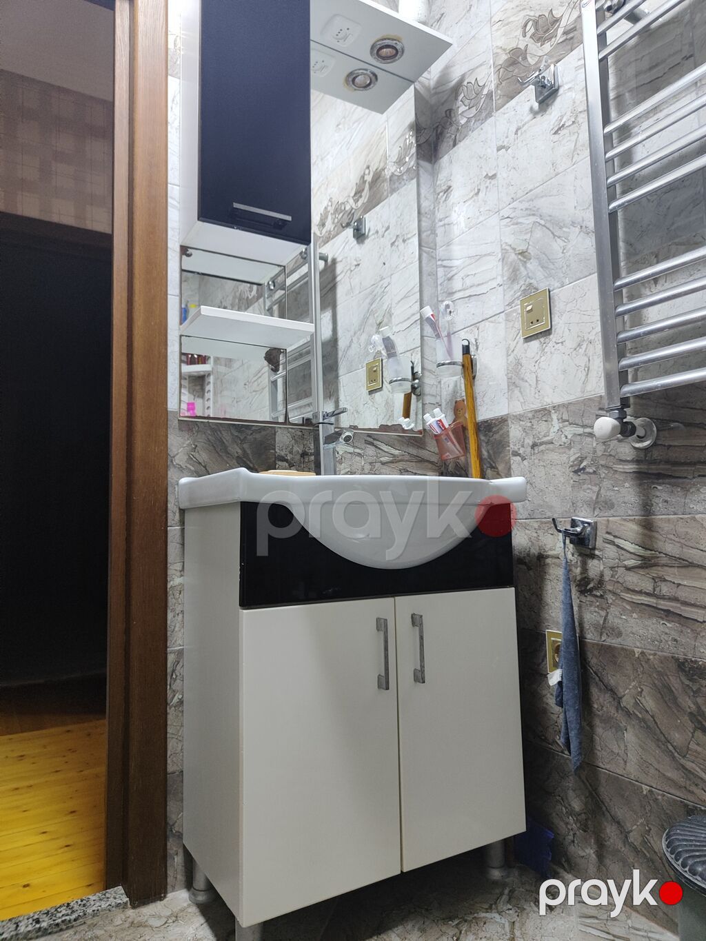 Hamam üçün lavabolu dolab dəsti — Vanna otağı mobilyası, Masazır (2)