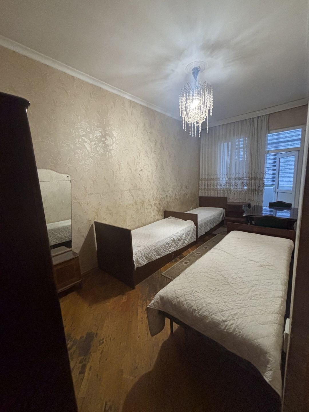 İcarəyə verilir 1 otaqlı köhnə tikili 30 m² — Mənzil, Bakı