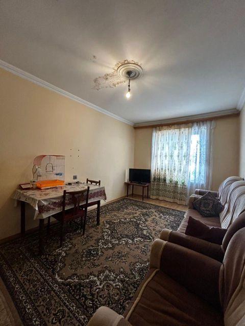 Bakı, 2 otaqlı, Köhnə tikili, 65 kv. m — Bakı