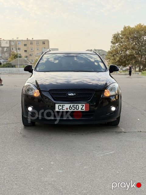 Kia Ceed SW, 1.6 L, 2007 il, 340 000 km