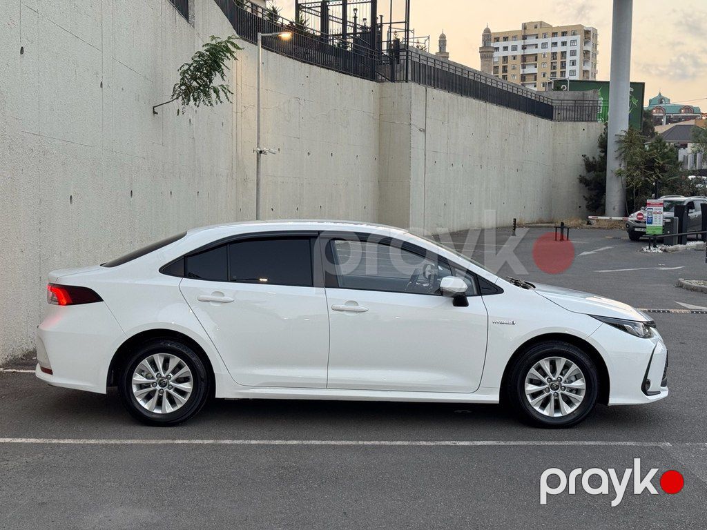 Toyota Corolla, 1.8 L, 0.85 kWh, 2024 il, 37 500 km — Avtomobillər, Bakı (7)