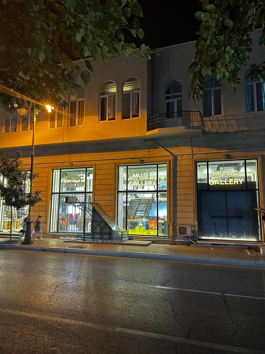 İcarəyə verilir 4 otaqlı köhnə tikili 160 m² — Mənzil, Bakı (7)