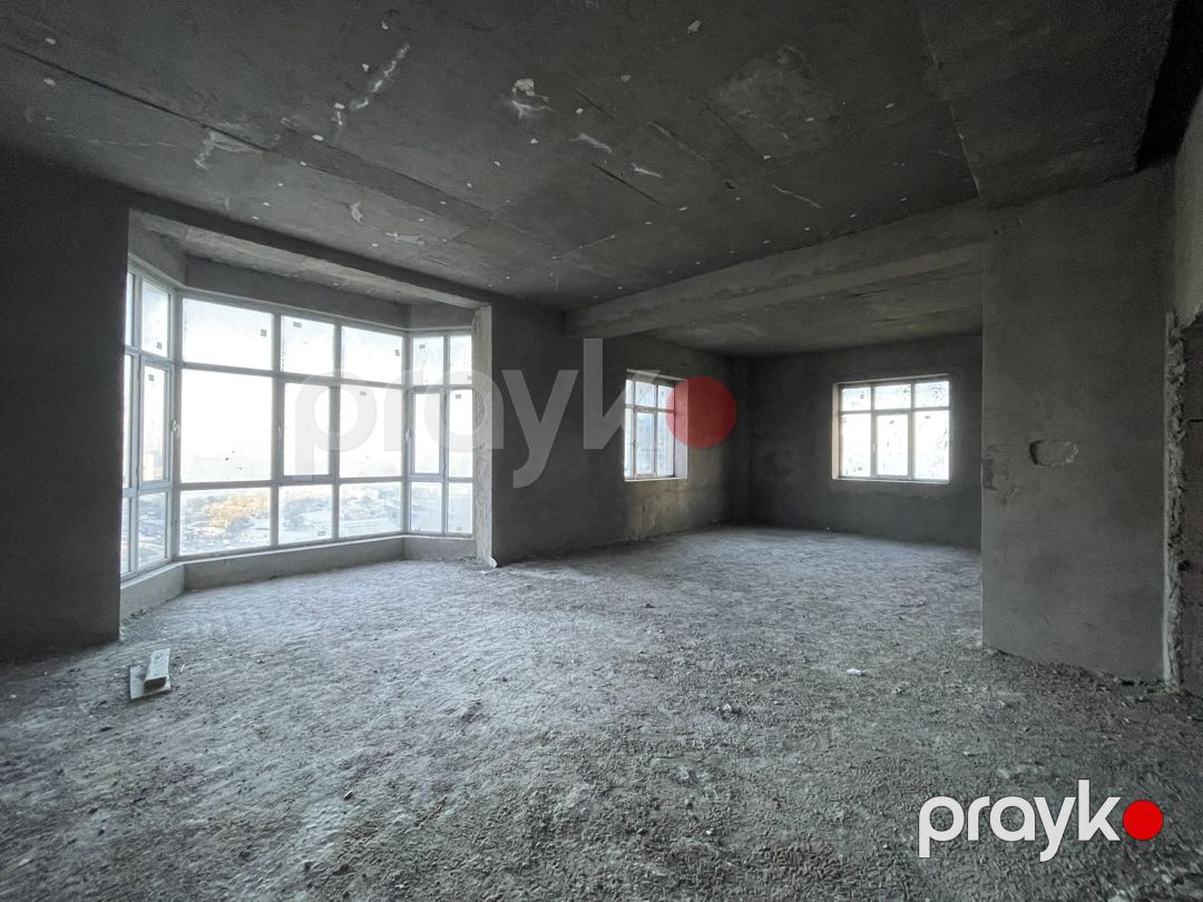 Satılır 4 otaqlı yeni tikili 242 m² — Mənzil, Bakı (12)