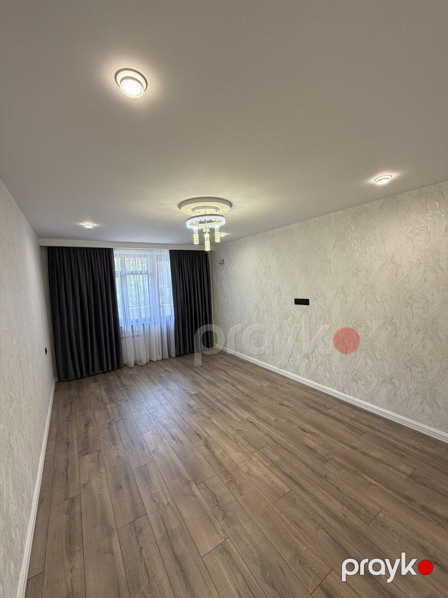 Satılır 3 otaqlı köhnə tikili 75 m² — Mənzil, Bakı (2)