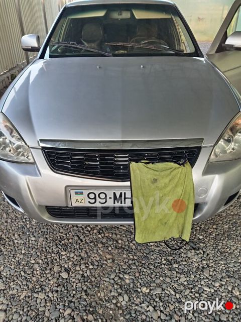Lada (VAZ) Priora, 1.6 L, 2009 il, 250 000 km