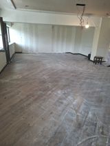 Laminat – 2 ci əl laminat. 80 kv.m üzəri tozludur deyə elə görsənir — Yerlər və Tavan İşi
