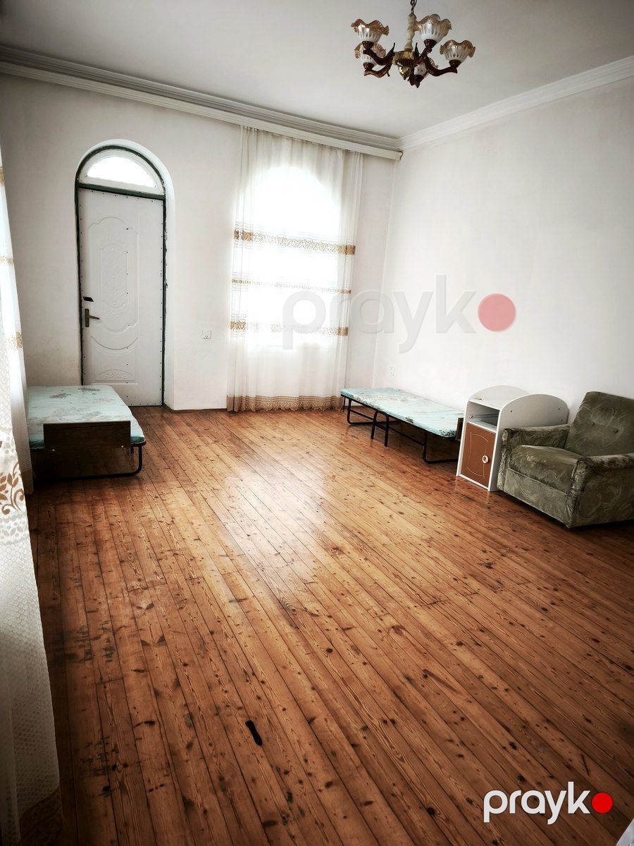 Həyət evi kirayə verilir, Ümid Əkbərov küç — Ev, villa, Bakı (2)