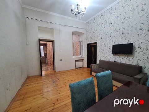 2-otaqlı mənzil kirayə verilir, İçərişəhər m., 66 m² — Bakı