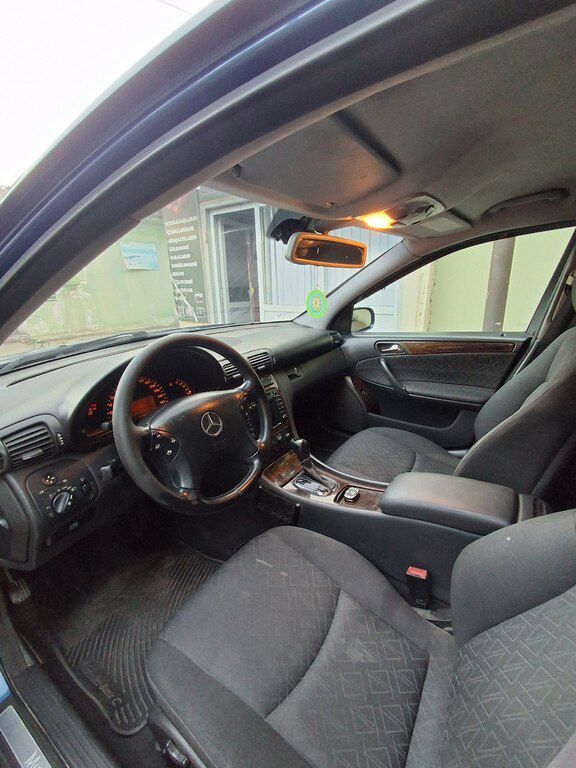 Mercedes C 240, 2.6 L, 2001 il, 168 475 km — Avtomobillər, Bakı (4)