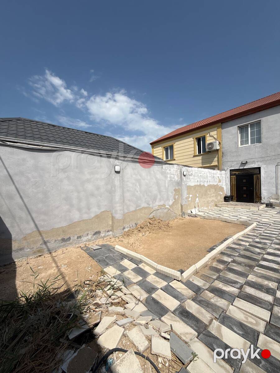 Satılır 4 otaqlı həyət evi/bağ evi 160 m² — Ev, villa, Bakı (2)