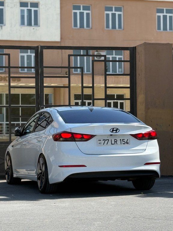 Hyundai Elantra, 2.0 L, 2016 il, 280 026 km — Avtomobillər, Bakı (3)