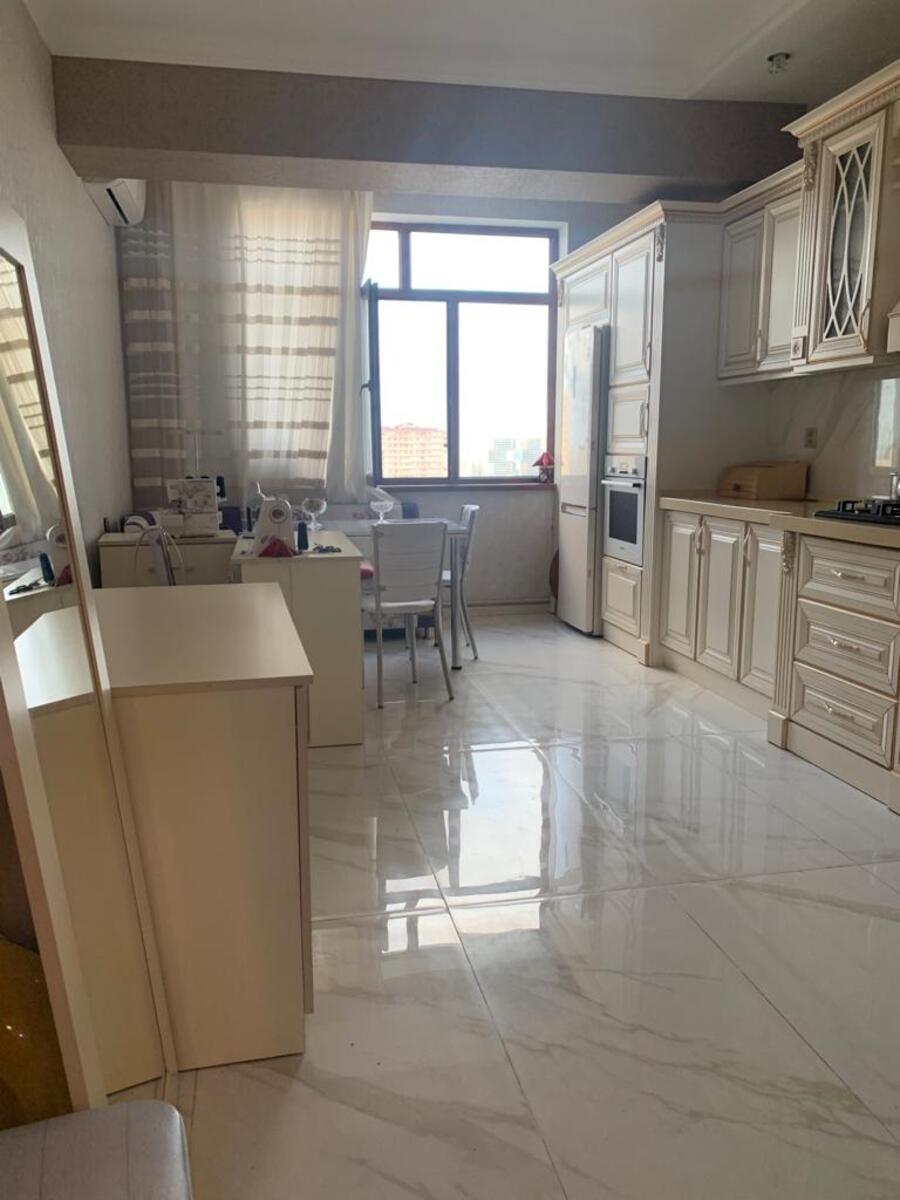 Satılır 3 otaqlı yeni tikili 147 m² — Mənzil, Bakı (9)