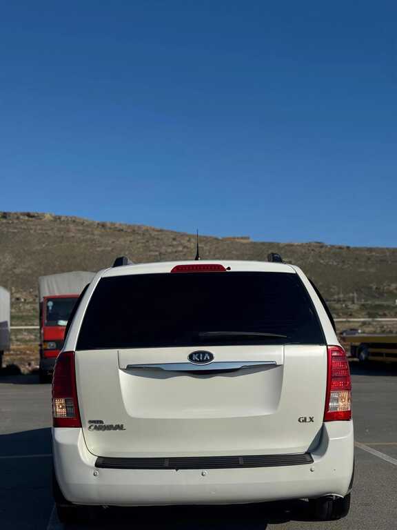 Kia Carnival, 2.2 L, 2011 il, 318 000 km — Avtomobillər, Bakı (4)