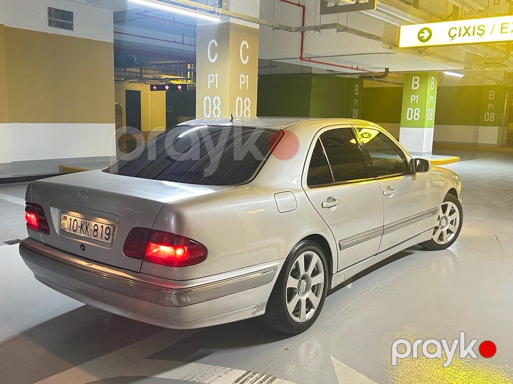 Mercedes E 320, 3.2 L, 2000 il, 563 961 km — Avtomobillər, Bakı (5)