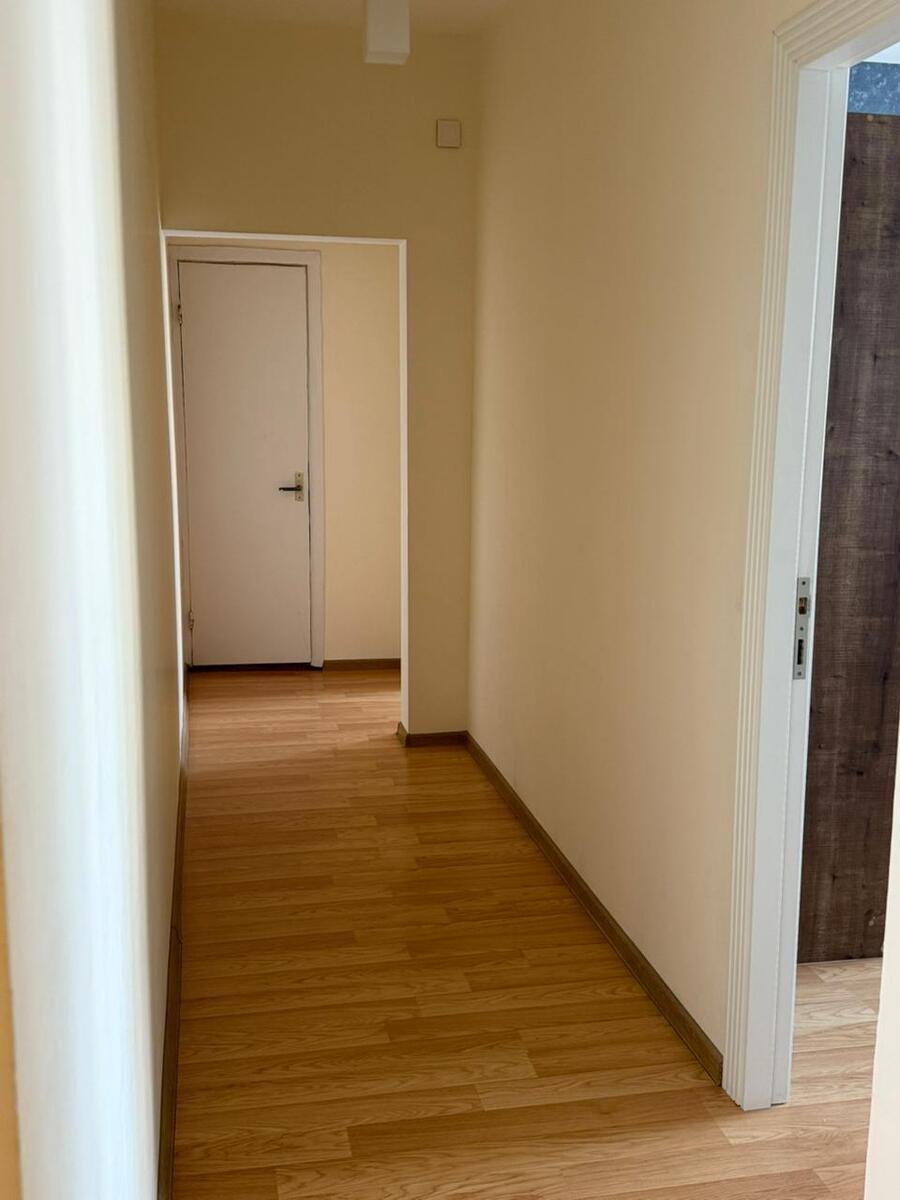 Satılır 4 otaqlı köhnə tikili 100 m² — Mənzil, Bakı (2)