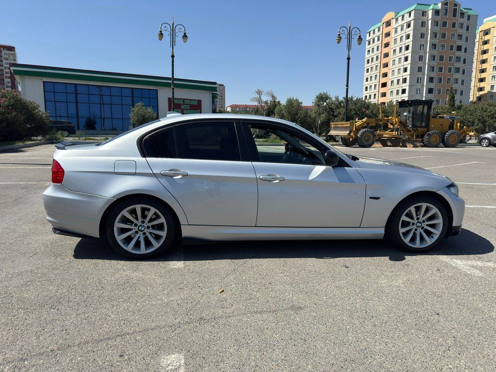 BMW 320, 2.0 L, 2009 il, 260 000 km — Avtomobillər, Sumqayıt (8)