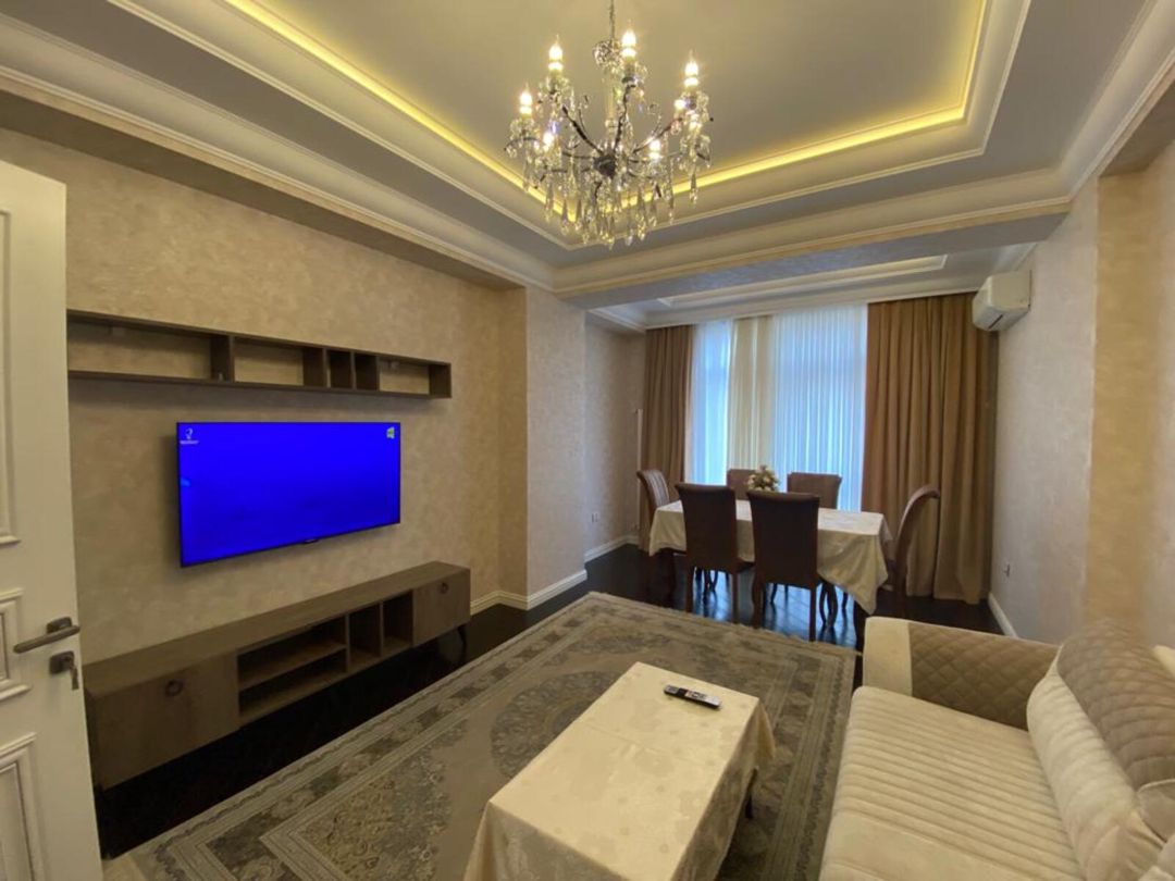 İcarəyə verilir 2 otaqlı yeni tikili 85 m² — Mənzil, Bakı (8)