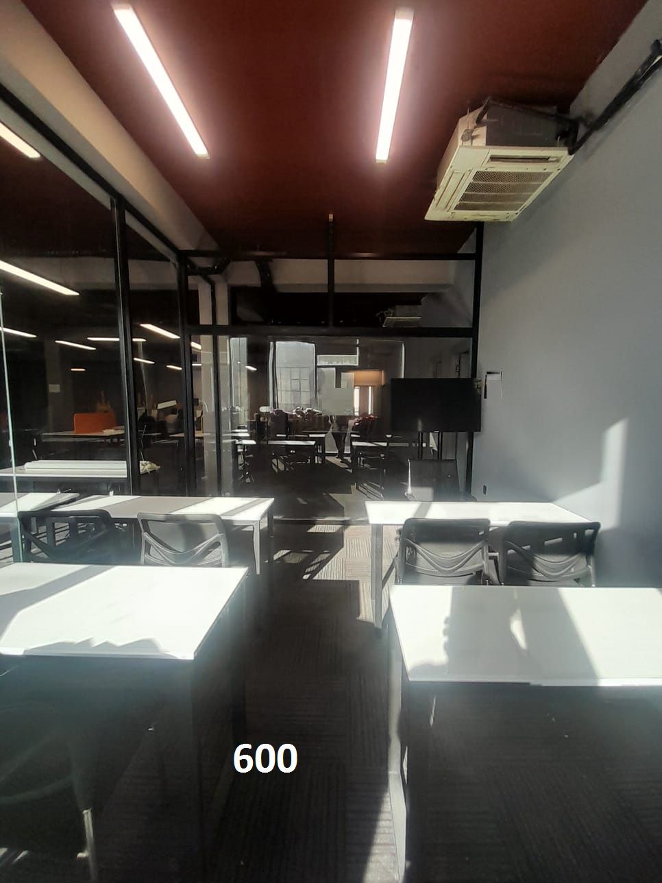 İcarə: 1 otaqlı Ofis, 20 m², Nəriman Nərimanov rayonu — Ofis, Bakı (9)