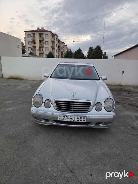 Mercedes E 320, 3.2 L, 2001 il, 315 000 km — Goranboy