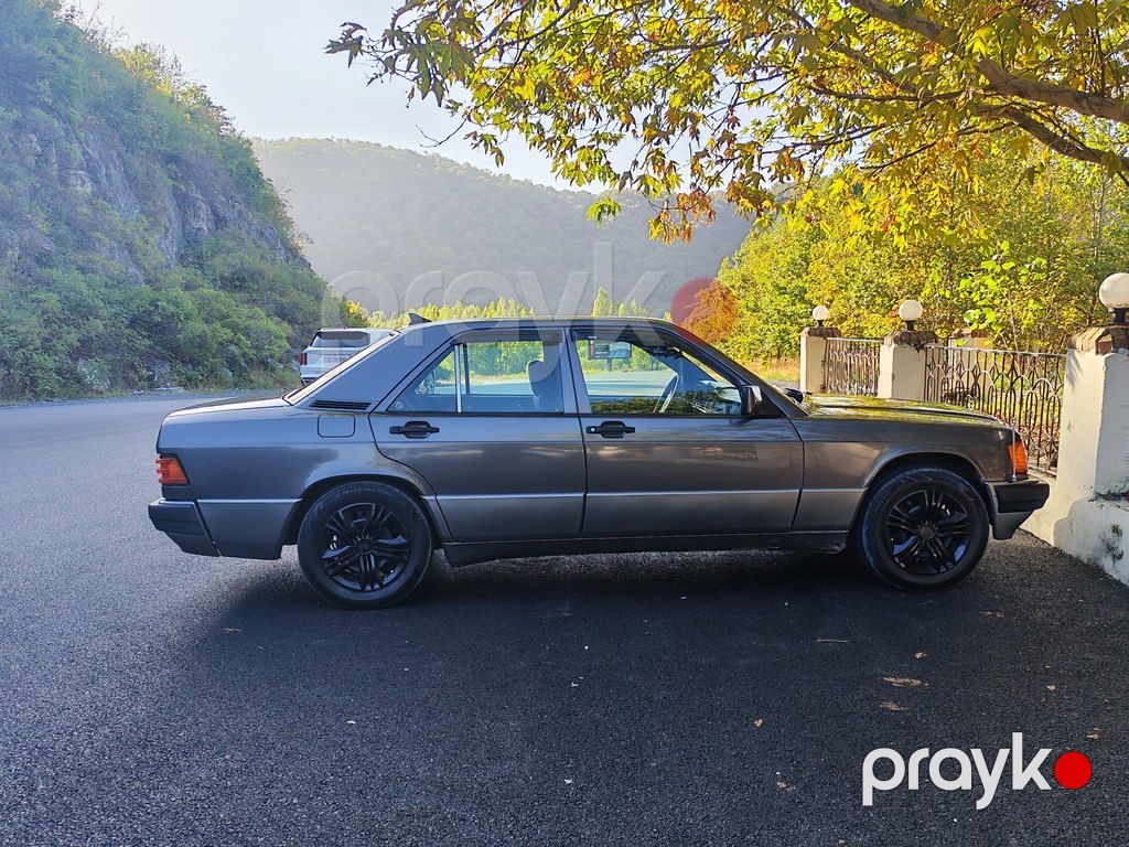 Mercedes 190, 2.0 L, 1991 il, 385 000 km — Avtomobillər, Qəbələ (6)