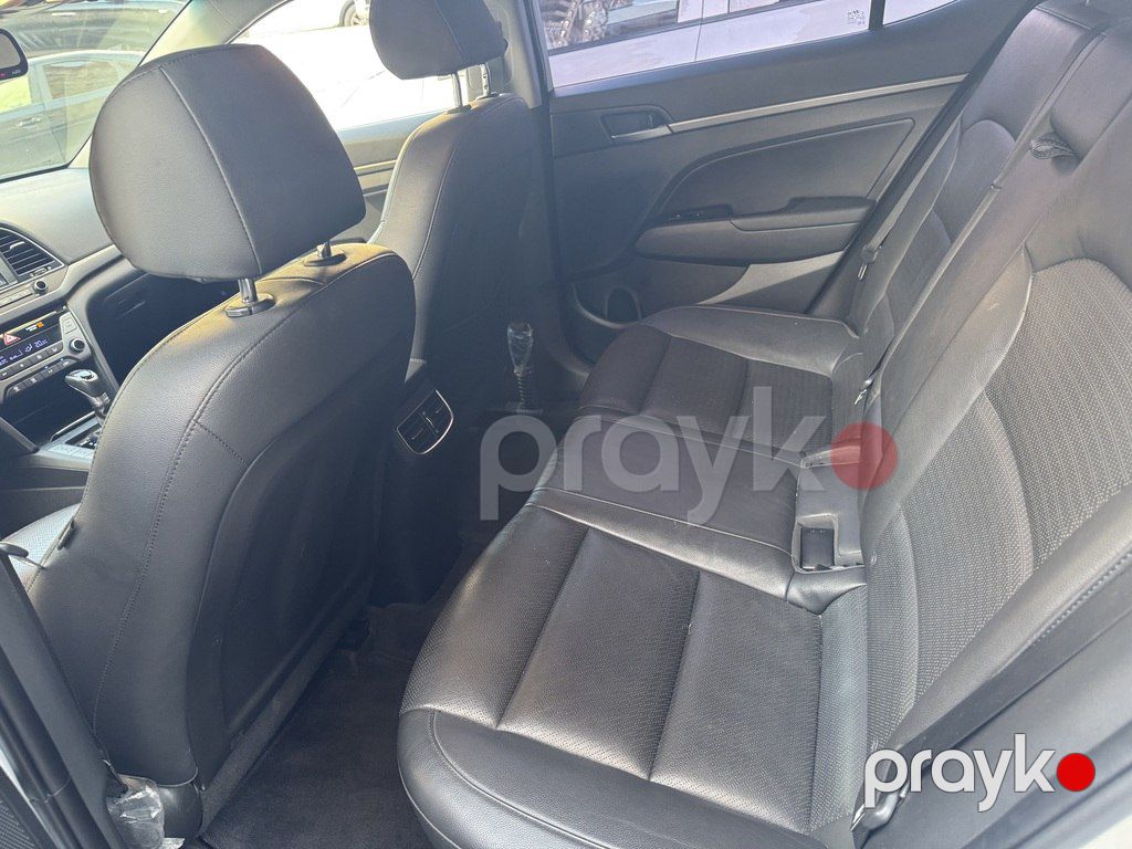Hyundai Avante, 1.6 L, 2018 il, 70 300 km — Avtomobillər, Bakı (11)