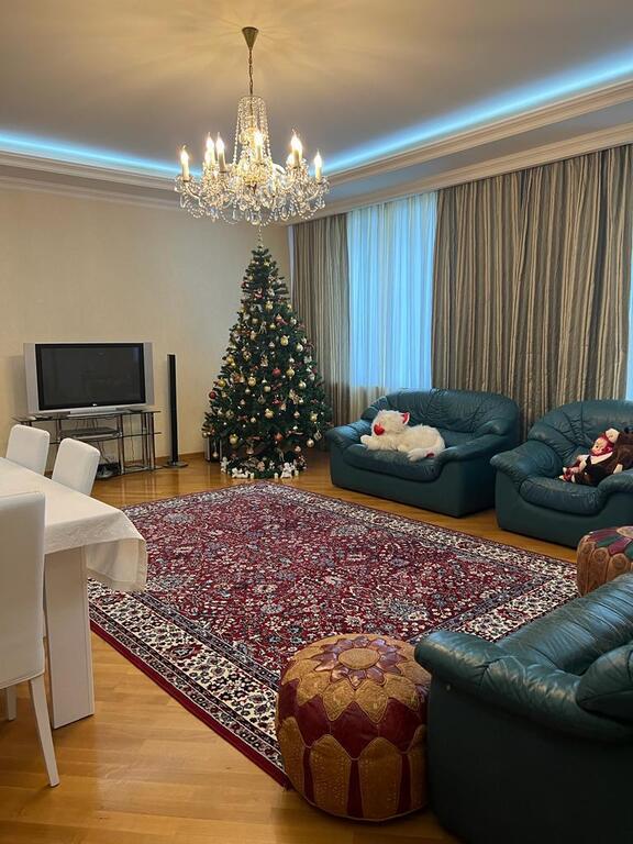 Satılır 3 otaqlı yeni tikili 170 m² — Mənzil, Bakı (2)