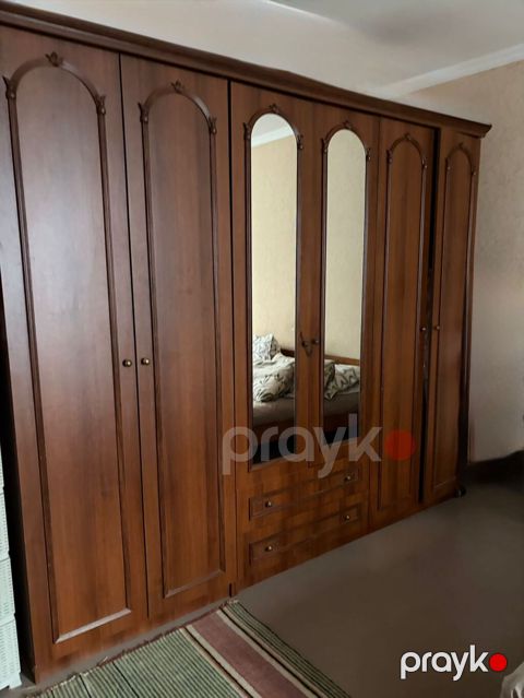 İşlənmiş, 6 qapı, Güzgülü, Qəhvəyi, Taxta, Açılan, Düz dolab — Bakı