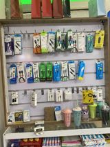 Telefon aksesuarları və kiçik elektronik məhsullar vitrini - Şarj və — Goods