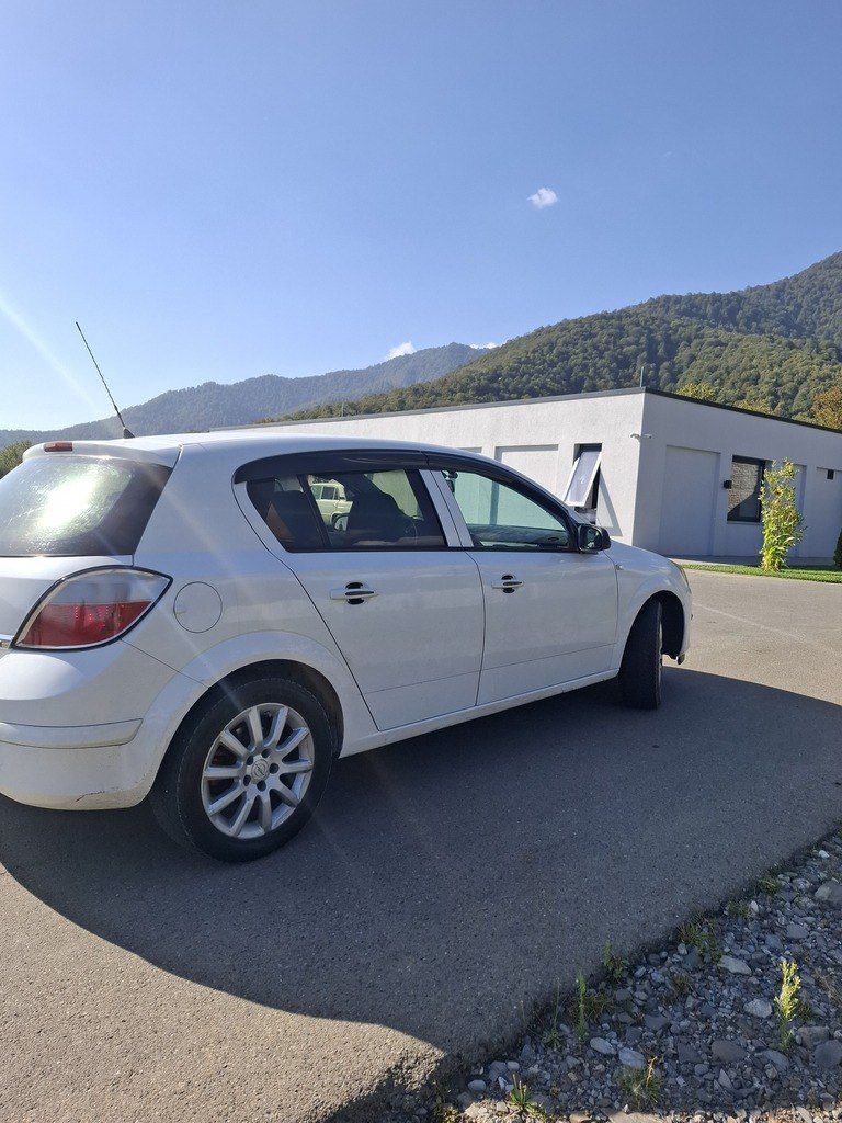 Opel Astra, 1.3 L, 2006 il, 279 000 km — Avtomobillər, Qəbələ (4)
