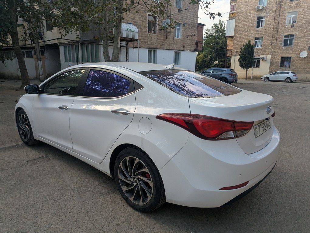 Hyundai Avante, 1.6 L, 2013 il, 190 000 km — Avtomobillər, Bakı (7)