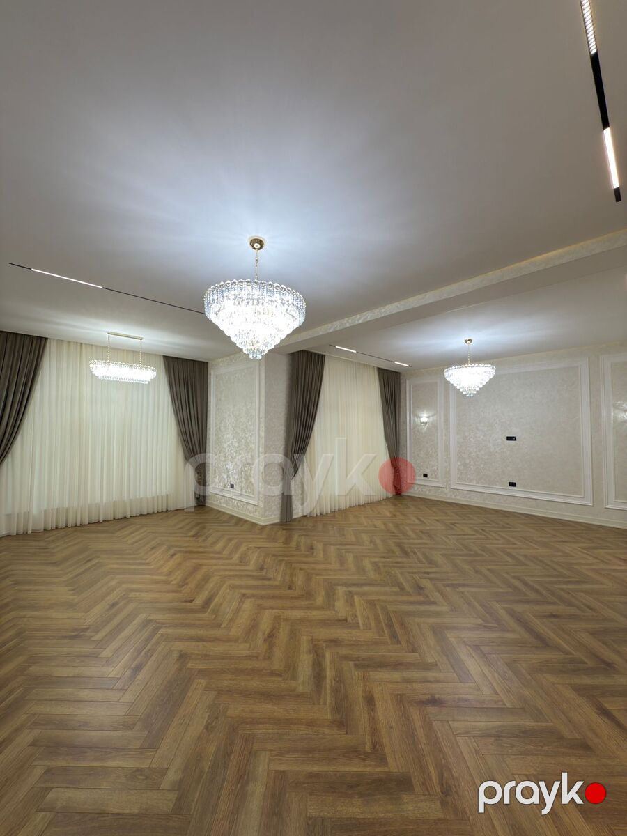 Satılır 6 otaqlı həyət evi/bağ evi 450 m² — Ev, villa, Bakı (2)