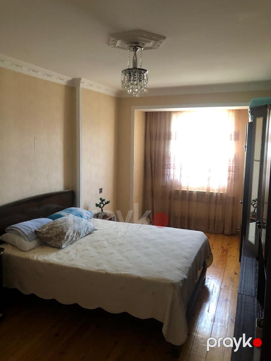 Satılır 4 otaqlı köhnə tikili 42 m² — Mənzil, Bakı (4)