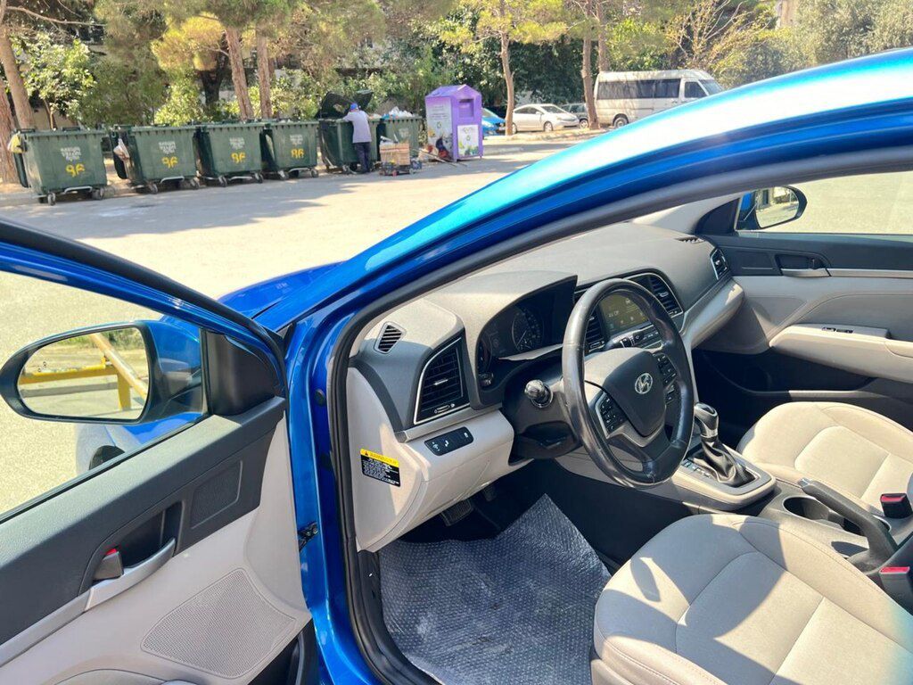 Hyundai Elantra, 2.0 L, 2017 il, 81 125 km — Avtomobillər, Bakı (12)