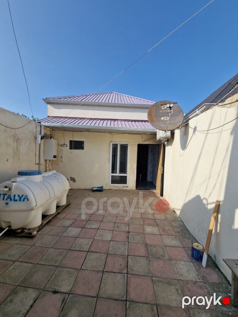 Satılır 3 otaqlı həyət evi/bağ evi 62 m²