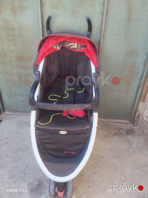 Uşaq arabası — Bakı