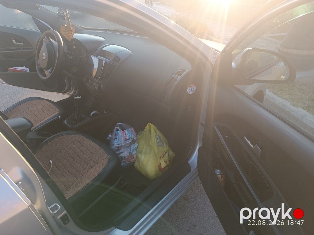 Kia Ceed SW, 1.6 L, 2008 il, 430 000 km — Avtomobillər, Gəncə (11)