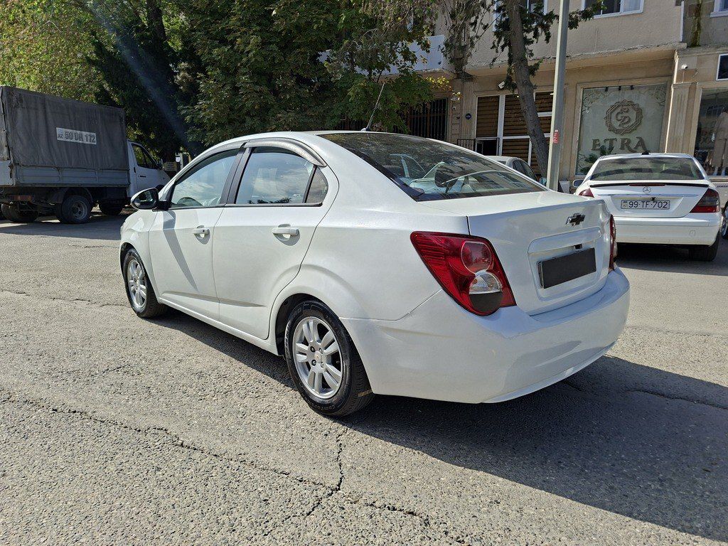 Chevrolet Aveo, 1.6 L, 2013 il, 168 000 km — Avtomobillər, Bakı (6)
