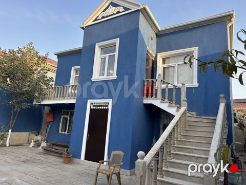 Satılır həyət evi/bağ evi 200 m²
