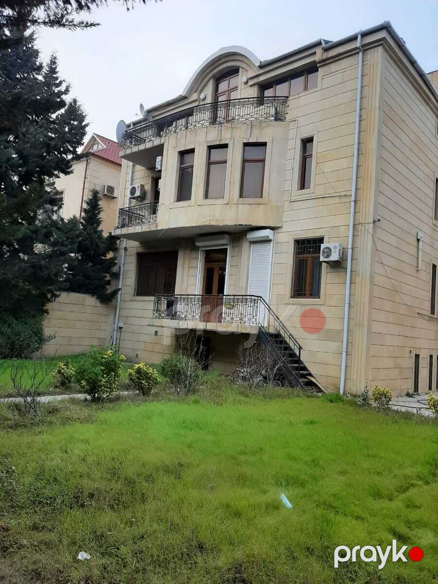 Satılır 10 otaqlı həyət evi/bağ evi 650 m² — Ev, villa, Bakı (2)