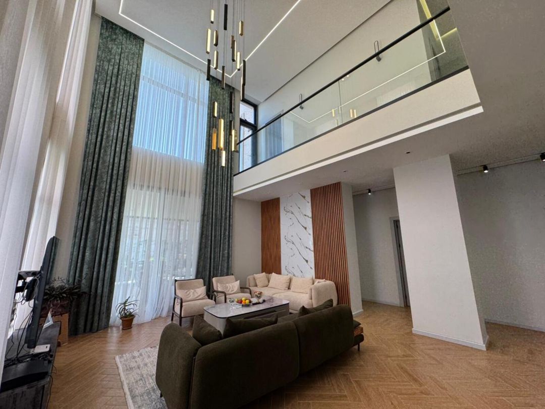 Satılır 6 otaqlı həyət evi/bağ evi 400 m² — Ev, villa, Bakı (11)